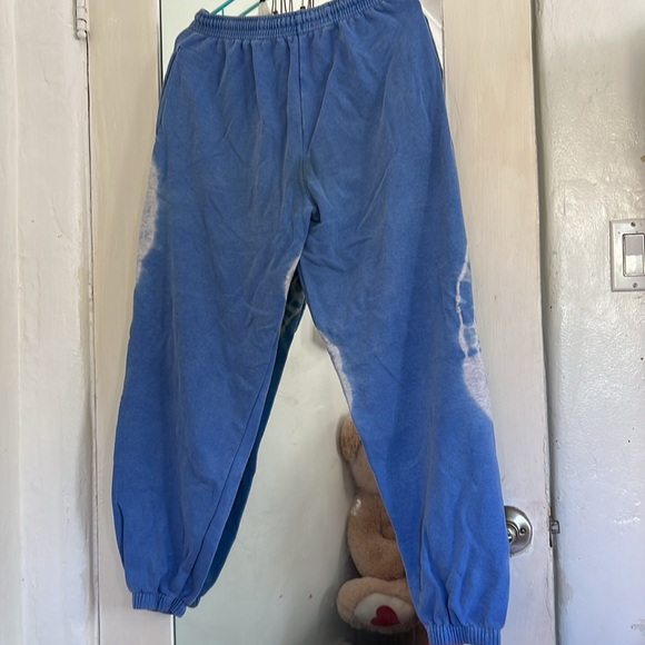 Sweat pants with spider web on each leg.  Comfortable and soft,  cotton - Picture 5 of 5